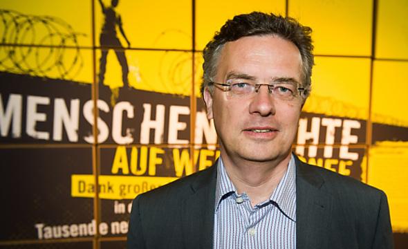 Markus Löning unterstützt die Patenschaftskampagne von Libereco