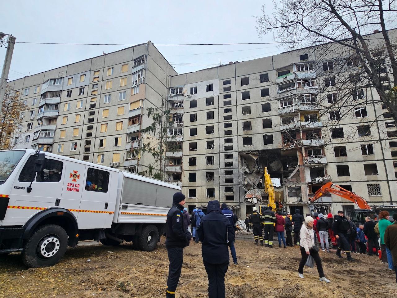 “Only the Dog Sleeps Through It”: An Account of Nighttime Kharkiv
